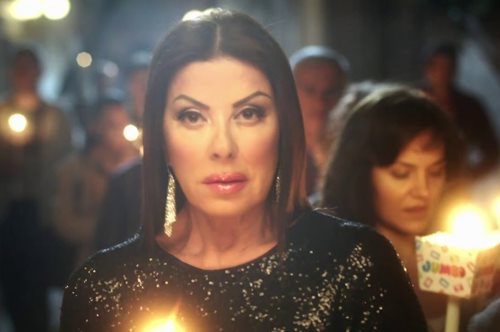 Άντζελα, είσαι θεά! Όποιος διαφωνεί, ας μας χρεώσει ένα μνημόνιο έξτρα 