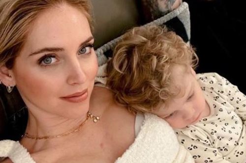 Η πρώτη φωτογραφία της νεογέννητης κόρης της Κιάρα Φεράνι 