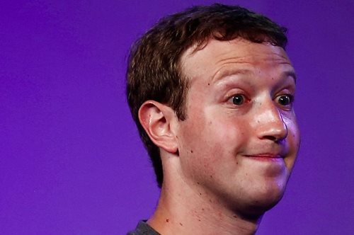 To Facebook κρύβει μηνύματά μας σε μυστικό φάκελο. Δες πώς θα τα βρεις. 