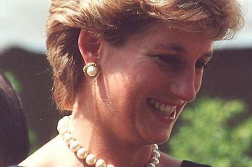 Ο προσωπικός κομμωτής της πριγκίπισσας Νταϊάνα αποκάλυψε το μυστικό των μαλλιών της