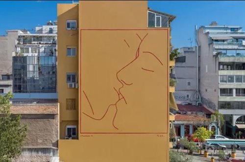 Αισιοδοξία: Ένα τρυφερό έργο τέχνης έγινε το ομορφότερο νέο, τεράστιο γκράφιτι στο Μεταξουργείο