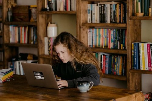 Πώς ένας μαθητής μπορεί να πάρει τη σωστή απόφαση για την επιλογή των σπουδών του; 