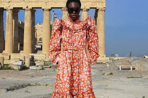 Balenciaga: Η νέα καμπάνια «ταξιδεύει» στην Ελλάδα