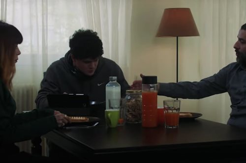 «Μίλα»: Το συγκινητικό τραγούδι για το ελληνικό «ΜeToo»