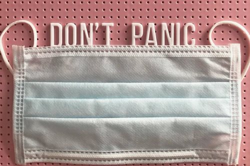 Για πόσο ακόμα θα φοράμε μάσκες στην καθημερινότητά μας;