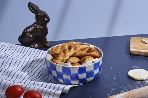 Λαμπάδες, κοσμήματα, διακοσμητικά αντικείμενα, παιχνίδια: Τα ομορφότερα πασχαλινά δώρα