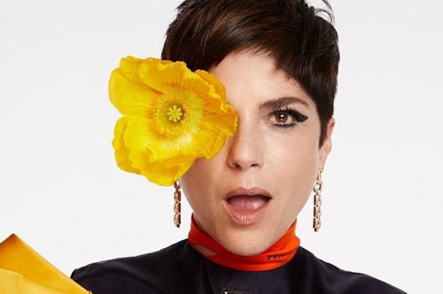 Σέλμα Μπλερ | Τα συμπτώματα που είχε πριν ανακαλύψει ότι πάσχει από σκλήρυνση κατά πλάκας