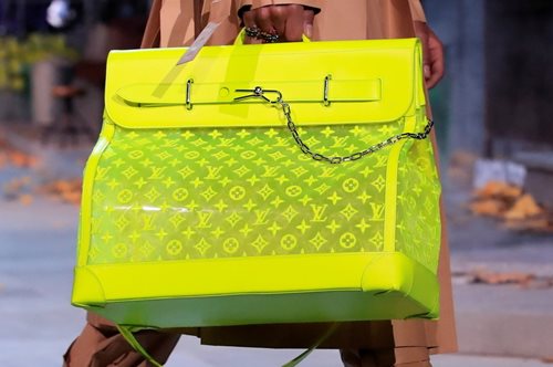 Μοιάζουν it bags αλλά είναι οικονομικές: Το e-shop όπου θα βρεις «πολυτελείς» προσιτές τσάντες