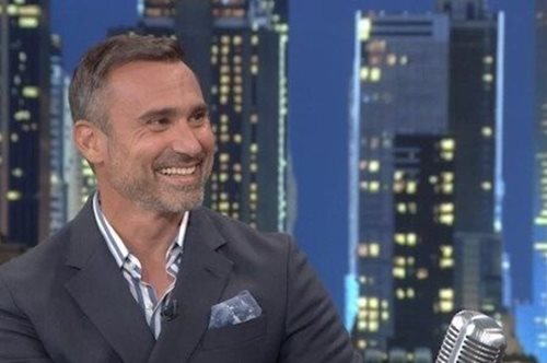 «Όταν έγραφα την “Εθνική Ελλάδος” φοβόμουν. Γύριζα σπίτι αργά και σκεφτόμουν να τσεκάρω πίσω μου»