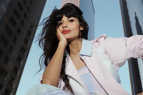 Live Shopping event από τον Tommy Hilfiger και το MissBloom.gr. Οικοδέσποινα η Ηλιάνα Παπαγεωργίου