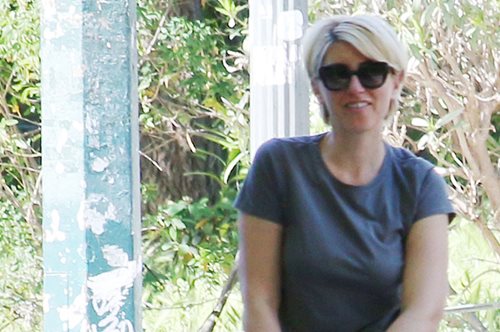 «Τι έχει σημασία για εμένα, σήμερα που γίνομαι 41»: Η παιδική φωτογραφία της Σίας Κοσιώνη