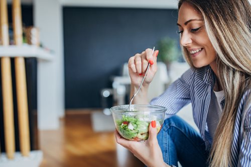 Διατροφή για επίπεδη κοιλιά: Πλάνο διατροφής που θα διώξει το λίπος