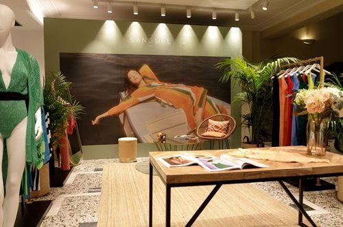  SANGUEL: Το καλοκαιρινό pop up store του brand περιμένει να σε ταξιδέψει σε ατελείωτα καλοκαίρια