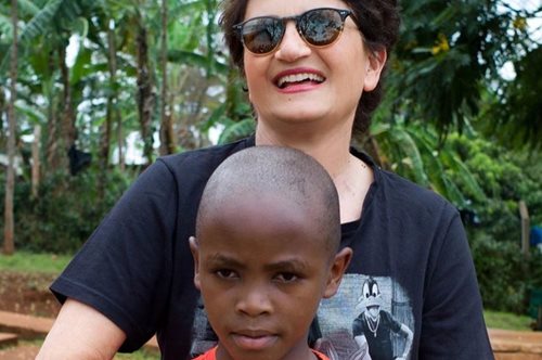 Άλκηστις Πρωτοψάλτη: «Υιοθέτησα ένα παιδί που μεγάλωνε στις φυλακές»