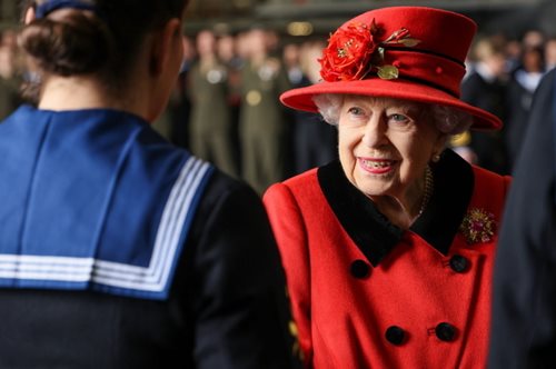 Τα απόρρητα έγγραφα που «καίνε» τη Βασίλισσα Ελισάβετ: Μπλόκο για εργασία σε μαύρους και αλλοδαπούς