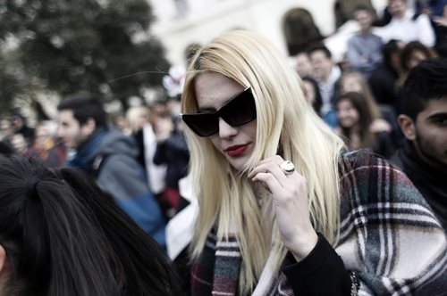 Γιατί οι Θεσσαλονικιές φορούν 12ποντα το πρωί;