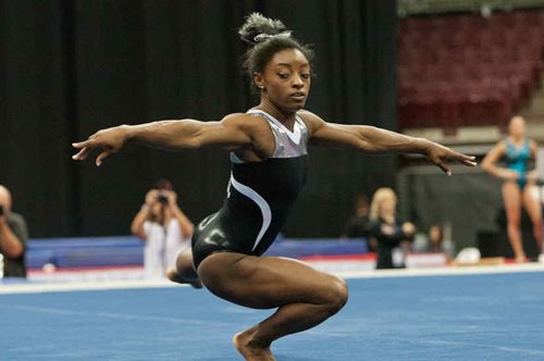 Η γυμνάστρια που κατάφερε να πετάξει: Η Σιμόν Μπάιλς πέτυχε το ακατόρθωτο