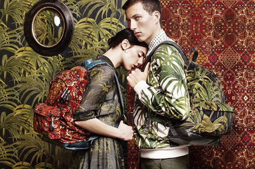 12 πρακτικά και στιλάτα Eastpack backpack που θα γίνουν οι καλύτεροι φίλοι σου για το καλοκαίρι