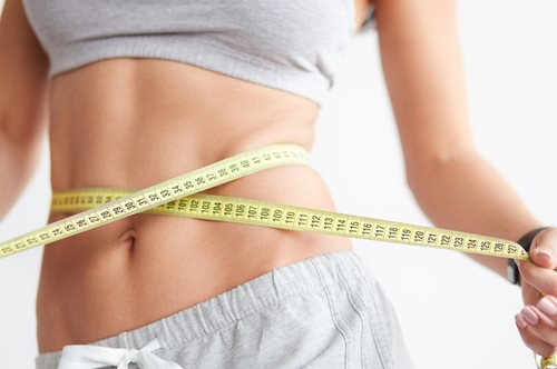 Είσαι στα 40 και θέλεις τέλεια κοιλιά; Μάθε τη διατροφή και άσκηση που πρέπει να ακολουθήσεις