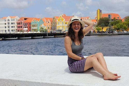 Η Ειρήνη πήγαινε για golden girl στο Μανχάταν αλλά επέλεξε να γίνει backpacker στη Λατινική Αμερική