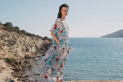 Ανακαλύψαμε όλα τα κομμάτια που χρειάζεσαι για τις πιο κομψές εμφανίσεις του καλοκαιριού