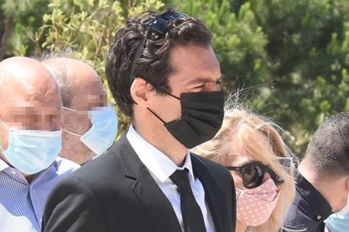 Η σπαρακτική ανάρτηση του Θάνου Τοκάκη για τον αδελφό του: «Ο Βασίλης μου πέταξε πολύ ψηλά»