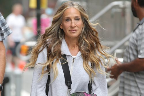 Sex and the City | Η Sarah Jessica Parker ξεκίνησε ένα νέο hair trend για τις γυναίκες άνω των 50