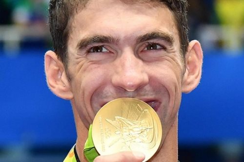 Γιατί οι Ολυμπιονίκες δαγκώνουν το χρυσό μετάλλιό τους όταν φωτογραφίζονται; 