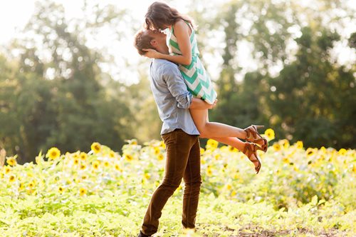 Πώς να καταλάβεις ότι ο εκλεκτός της καρδιάς σου θα σε αγαπάει για πάντα