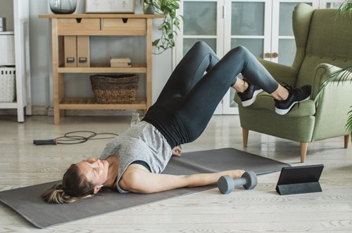 7 ασκήσεις για καλογυμνασμένους γλουτούς