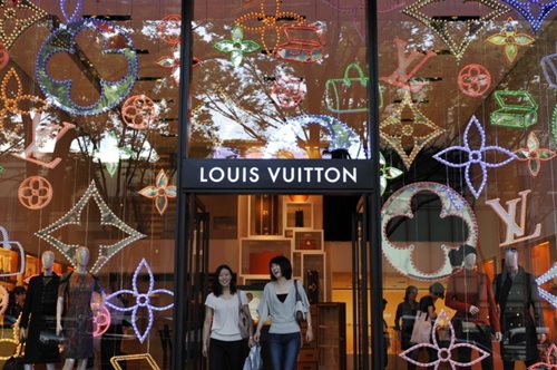 Ο οίκος Louis Vuitton γιορτάζει τα 200 χρόνια από τη γέννηση του ιδρυτή του