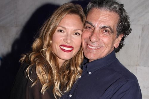 Πέθανε ο σχεδιαστής Χάρης Χουρμούζης