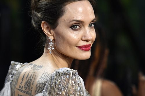 Η Angelina Jolie έκανε Instagram και ο λόγος δεν είναι απλά λίγα εκατομμύρια followers