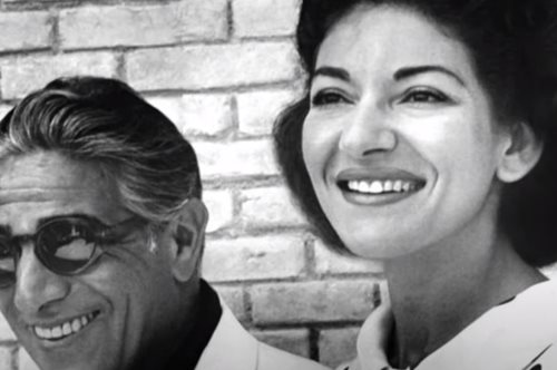 «Οι αντίζηλες»: Μία σπάνια φωτογραφία της Μαρίας Κάλλας με την Τίνα Λιβανού στους Δελφούς