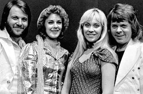 Οι απόλυτοι κυρίαρχοι της ποπ: Οι ΑΒΒΑ επιστρέφουν στη δισκογραφία μετά από 40 χρόνια «σιώπης»