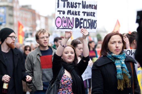 Το Τέξας πέρασε τον πιο ακραίο νόμο για τις αμβλώσεις και το Ανώτατο Δικαστήριο δίνει πράσινο φως