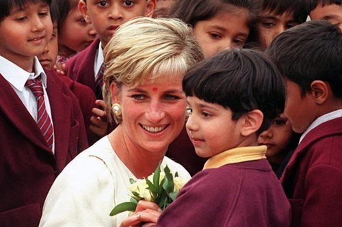 «Μακριά από τις κάμερες τη φώναζε 