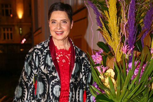 Το βλέμμα του μαγνητίζει: Ο γιος της Ιζαμπέλα Ροσελίνι, Ρομπέρτο, στην πασαρέλα του οίκου Bvlgari