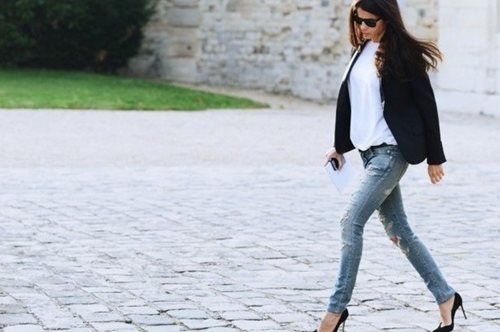 4 τρόποι να φορέσεις σωστά το λευκό T-Shirt