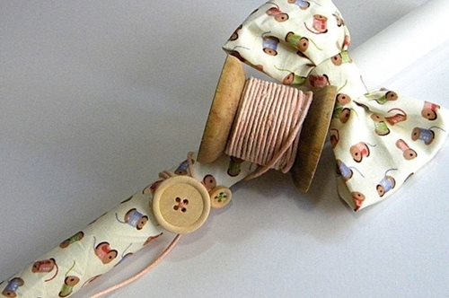 Λαμπάδες για μικρά και μεγάλα παιδιά + τιμές