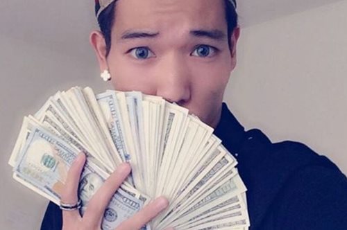 Οι εκνευριστικές φωτογραφίες των πλουσιότερων γόνων του πλανήτη στο Instagram 