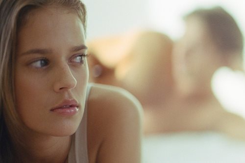 8 λόγοι που οι γυναίκες απατούν τον σύντροφό τους