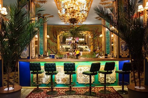 To Noel «μεγαλώνει» και κάνει πάρτι. Όλη η Αθήνα θα είναι εκεί