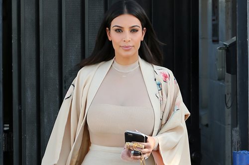 Kim Kardashian. Έτσι χάνει τα κιλά της δεύτερης εγκυμοσύνης της