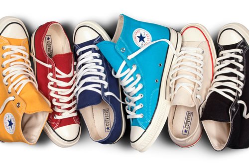 9 στιλάτοι τρόποι να φορέσεις τα Converse σου 