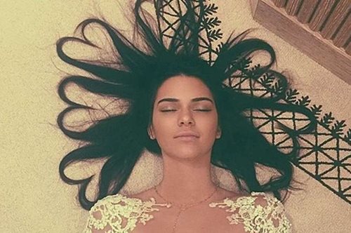 Δεύτερη η Κένταλ Τζένερ. Δες ποια φωτογραφία την ξεπέρασε σε likes στο Instagram