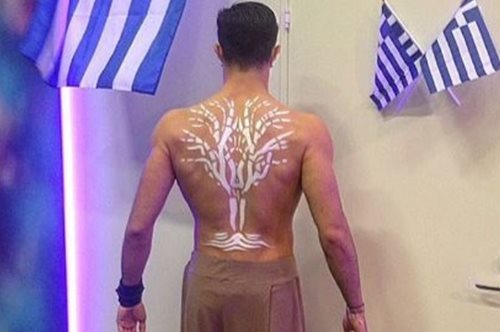 Eurovision 2016. Δείτε τον χορευτή των Argo γυμνό και με τακούνια στη σκηνή