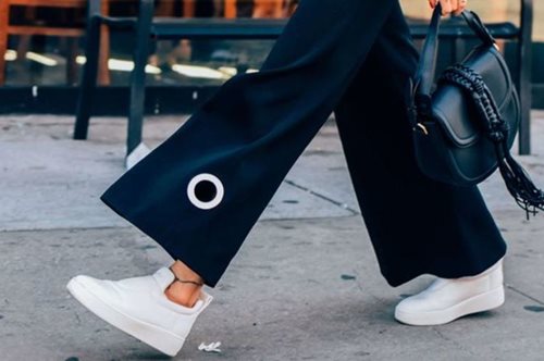 5 λευκά sneakers για να αντικαταστήσεις τα Stan Smith 