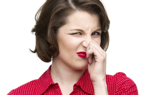 Ποιές τροφές μας κάνουν να μυρίζουμε άσχημα;