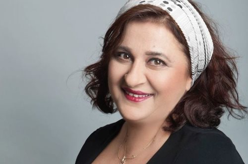 Δες την ηθοποιό κόρη της Ελισάβετ Κωνσταντινίδου. Πόσο μοιάζει στη μαμά της; 